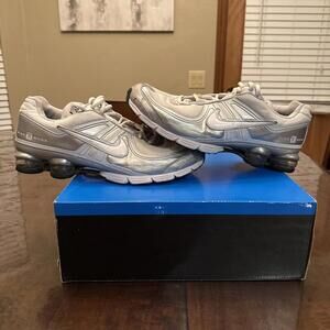 Nike Experience 2 Shox Size 12